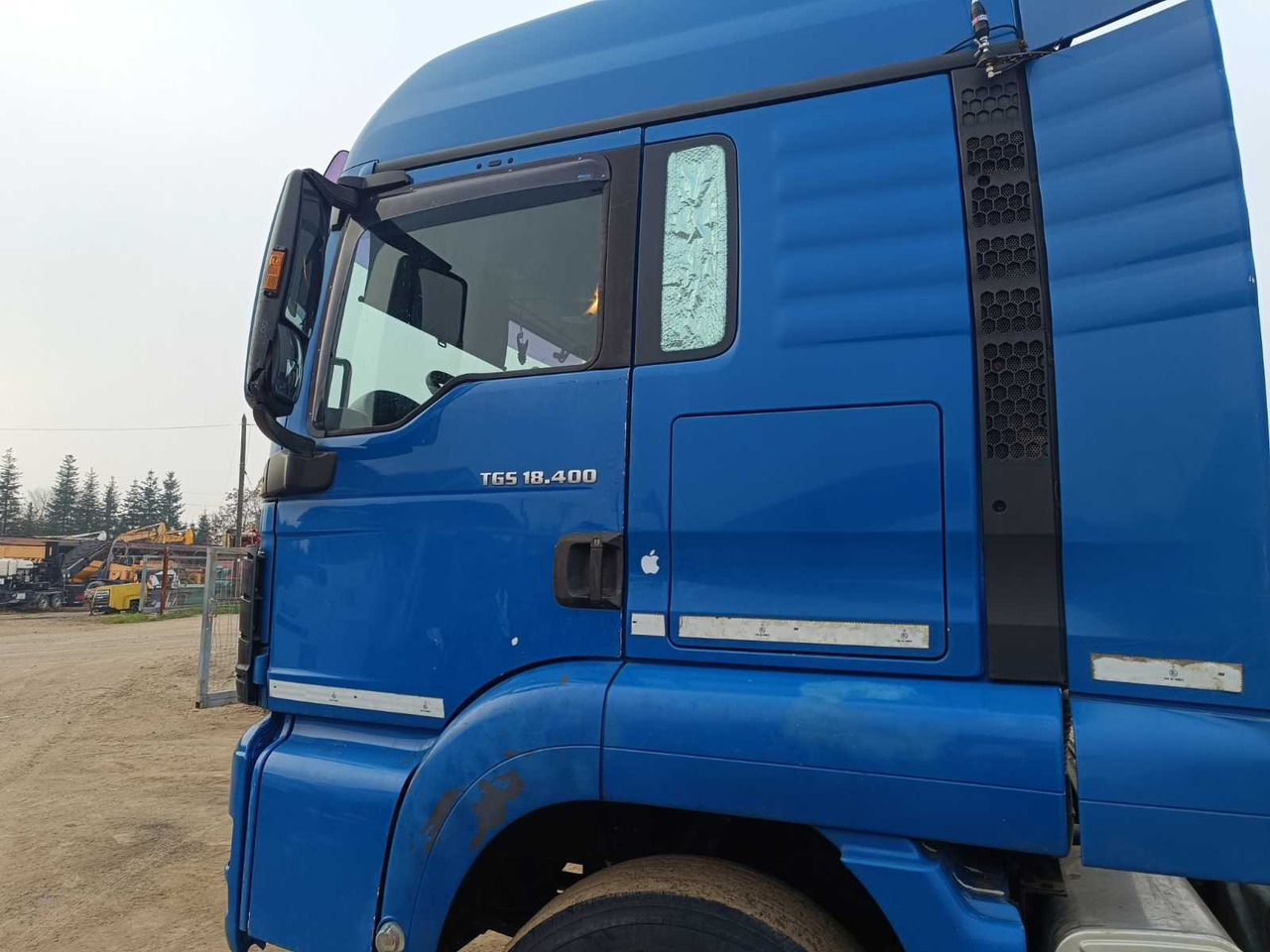 Camión MAN - TGS 18.400 4X4 BBS - TRUCK - 2010: foto 14