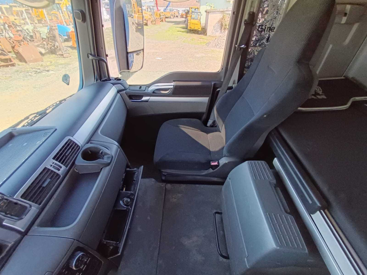 Camión MAN - TGS 18.400 4X4 BBS - TRUCK - 2010: foto 36