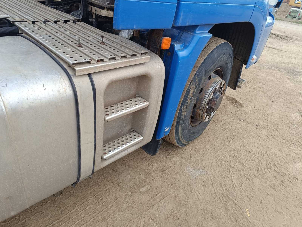 Camión MAN - TGS 18.400 4X4 BBS - TRUCK - 2010: foto 13