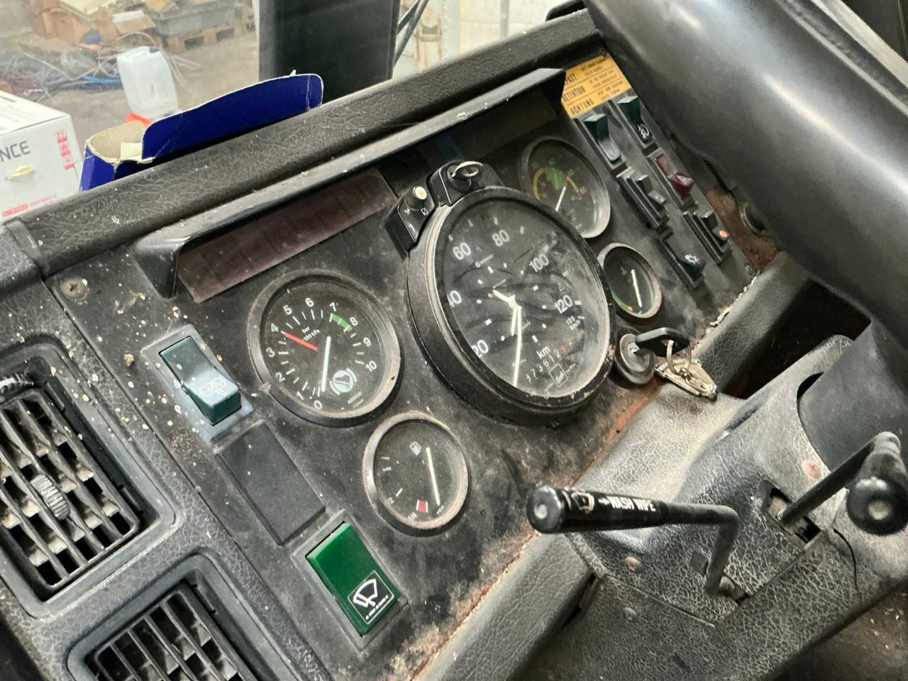 Camión VOLVO F408 TRUCK: foto 16 Camión VOLVO F408 TRUCK: foto 16