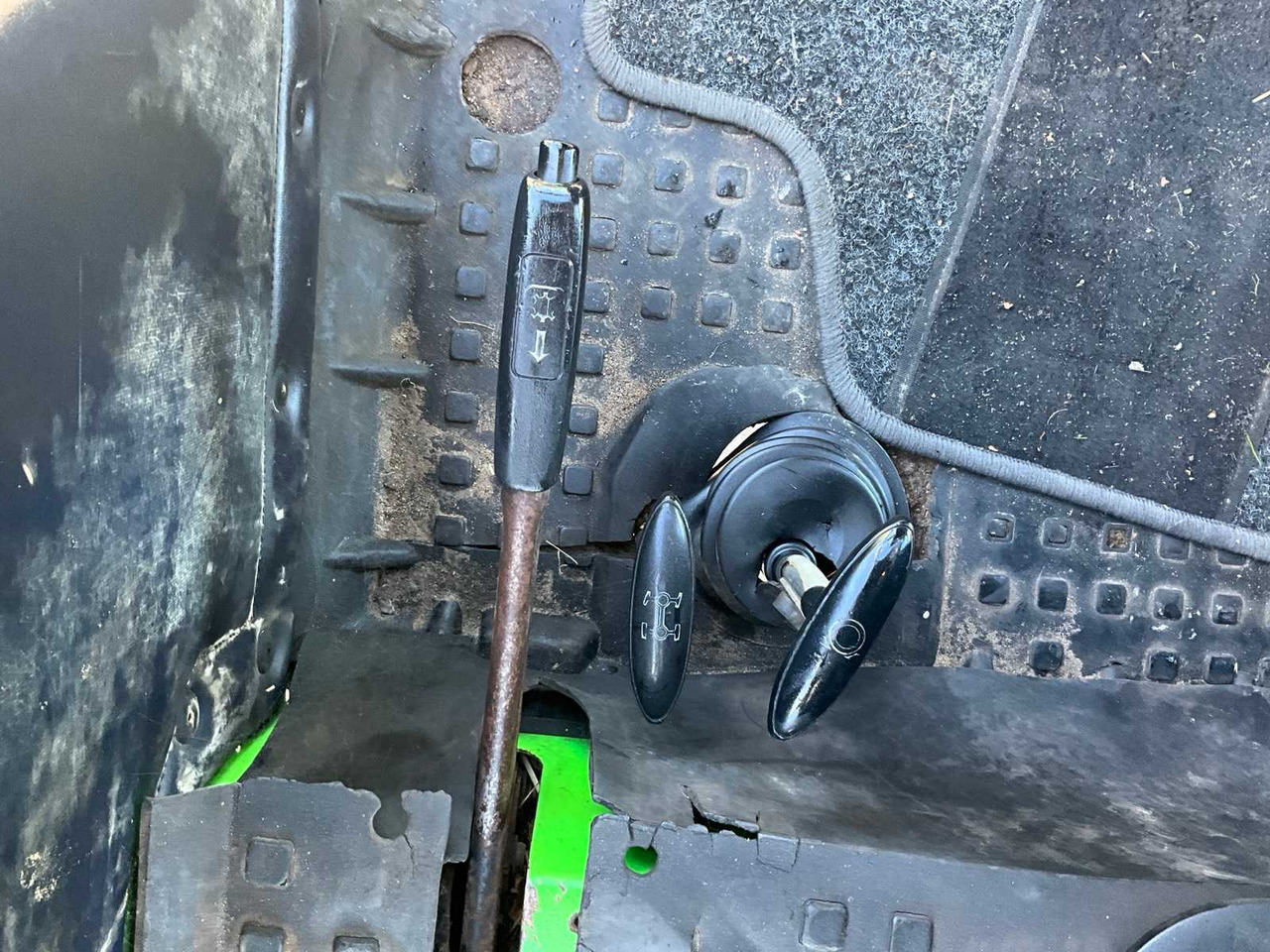 Tractor Deutz-fahr DX 6.30: foto 43
