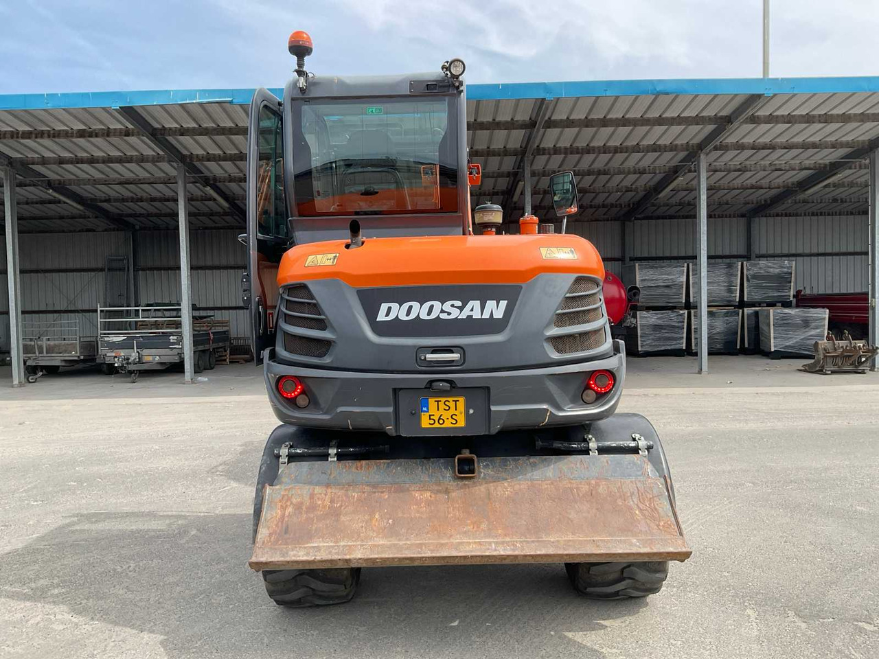 Doosan DX57w - Autogrúa: foto 5 Doosan DX57w - Autogrúa: foto 5