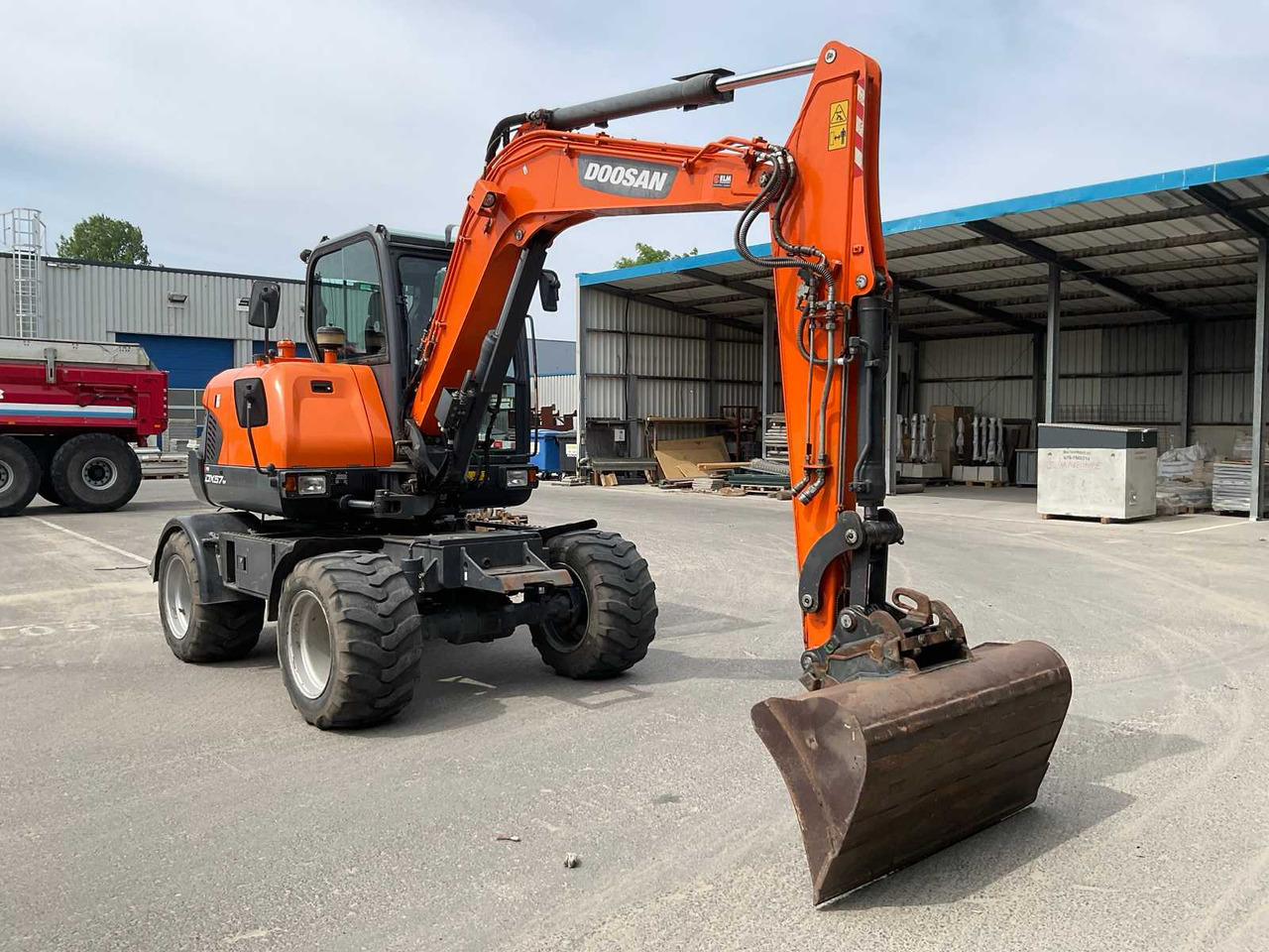 Doosan DX57w - Autogrúa: foto 2 Doosan DX57w - Autogrúa: foto 2