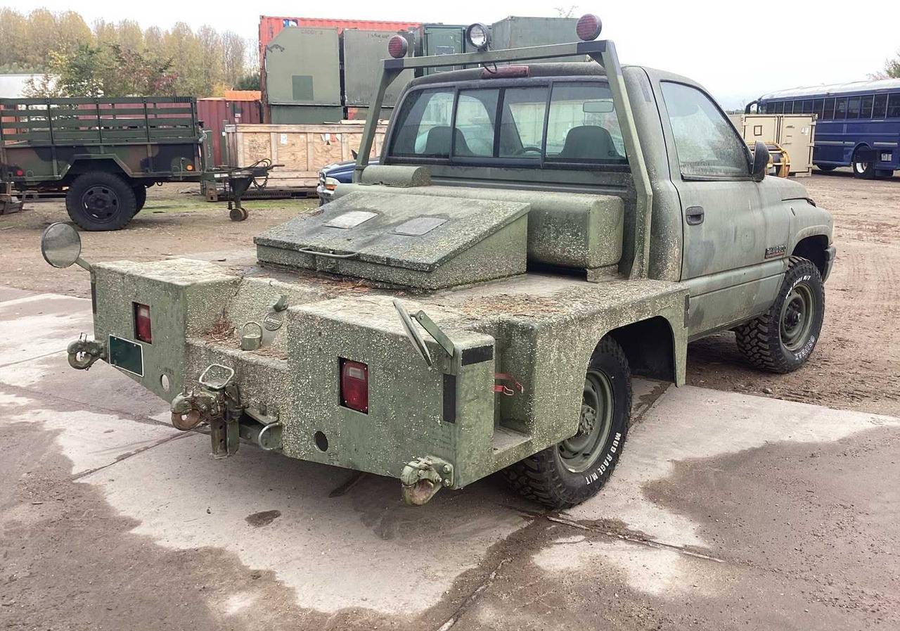 1998 DODGE RAM 2500 AIRCRAFT TUG - Furgoneta: foto 3 1998 DODGE RAM 2500 AIRCRAFT TUG - Furgoneta: foto 3