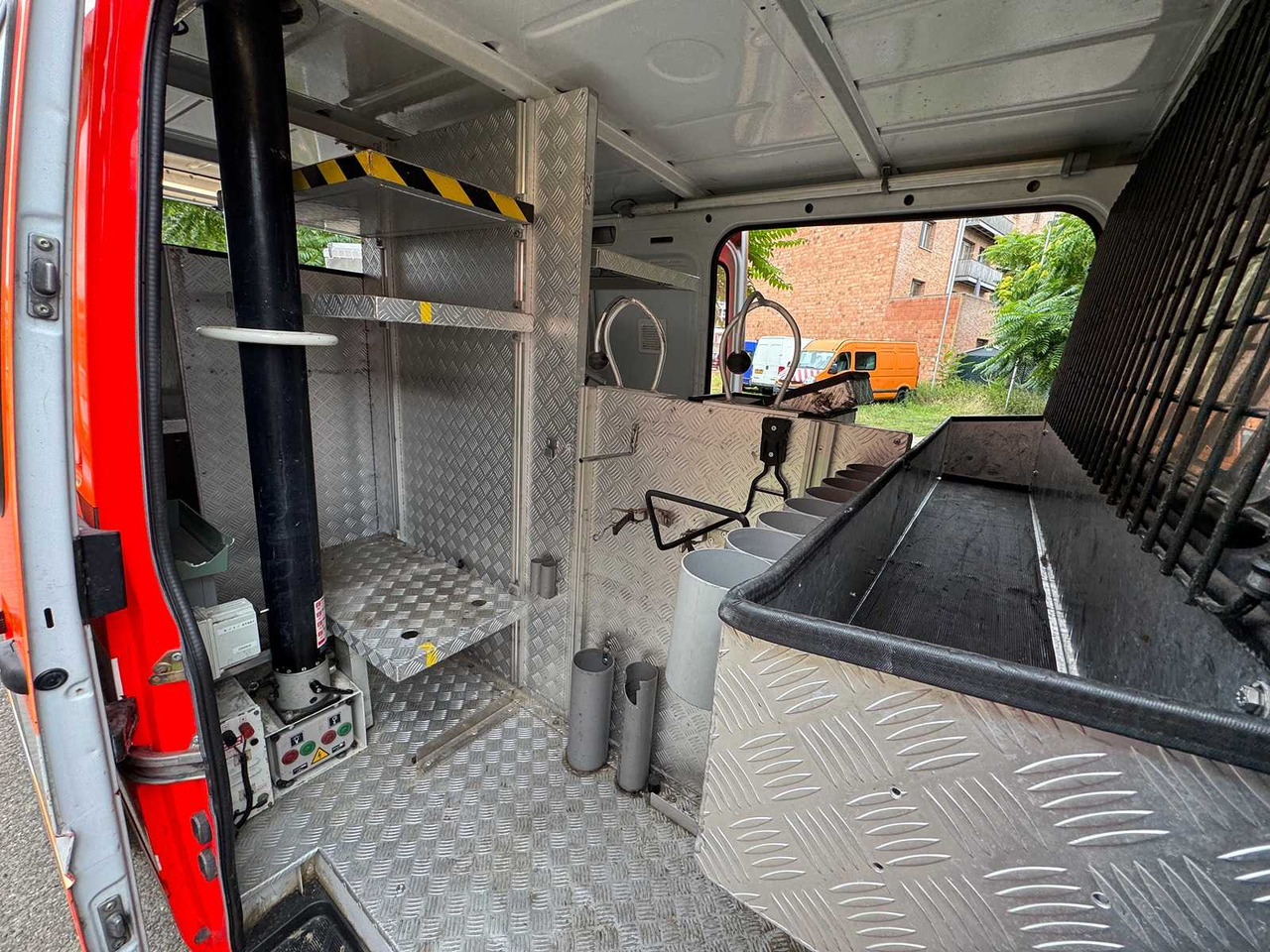 Furgoneta 2001 MERCEDES SPRINTER 316CDI: foto 16 Furgoneta 2001 MERCEDES SPRINTER 316CDI: foto 16