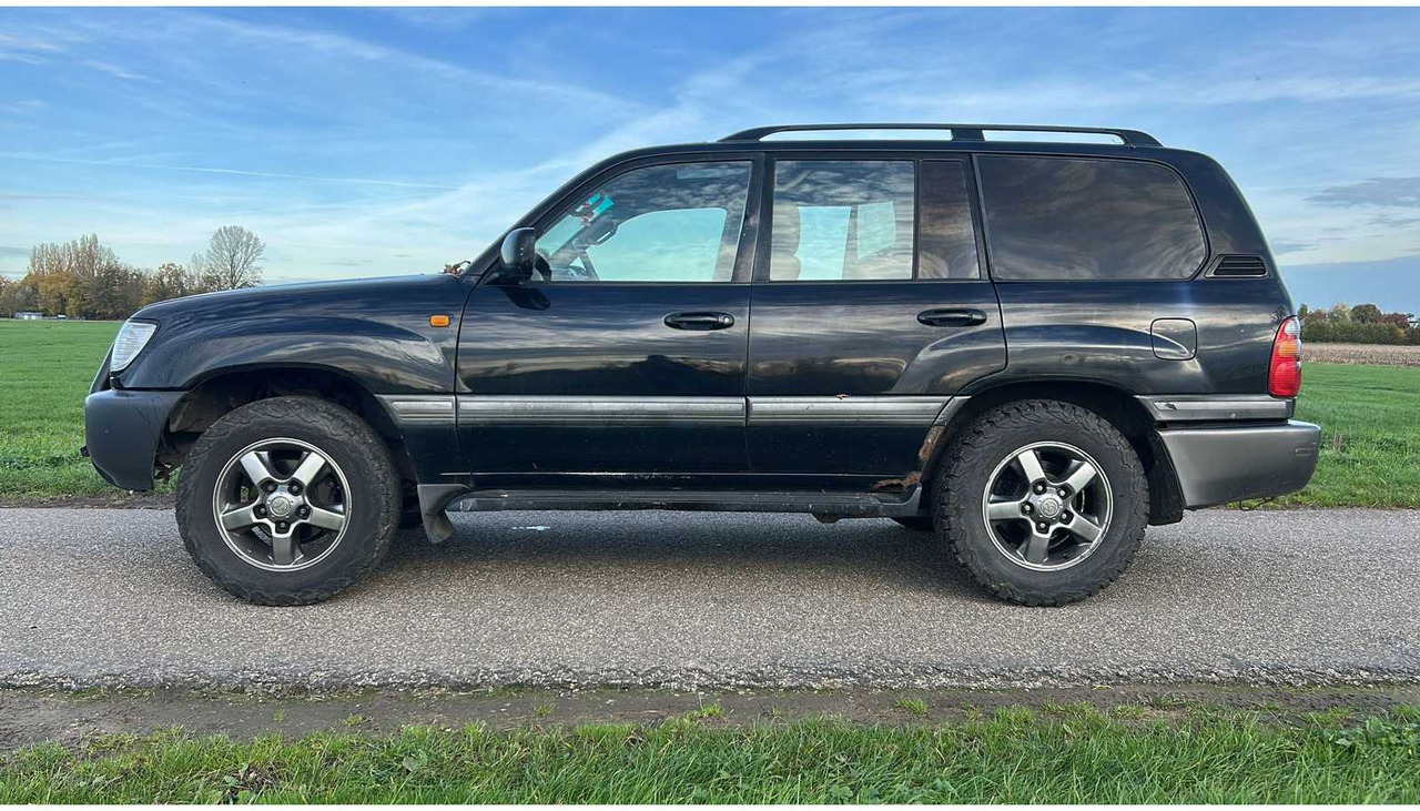 2002 4X4 TOYOTA LANDCRUISER 100 4.2 VX STANDARD ROOF WINDOW VAN - Furgoneta: foto 2 2002 4X4 TOYOTA LANDCRUISER 100 4.2 VX STANDARD ROOF WINDOW VAN - Furgoneta: foto 2