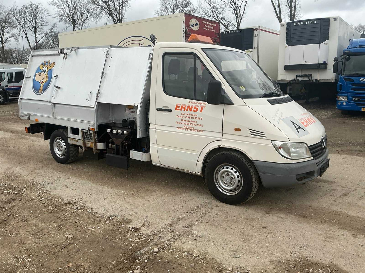 2004 MERCEDES-BENZ CDI GARBAGE TRUCK - Furgoneta: foto 3 2004 MERCEDES-BENZ CDI GARBAGE TRUCK - Furgoneta: foto 3