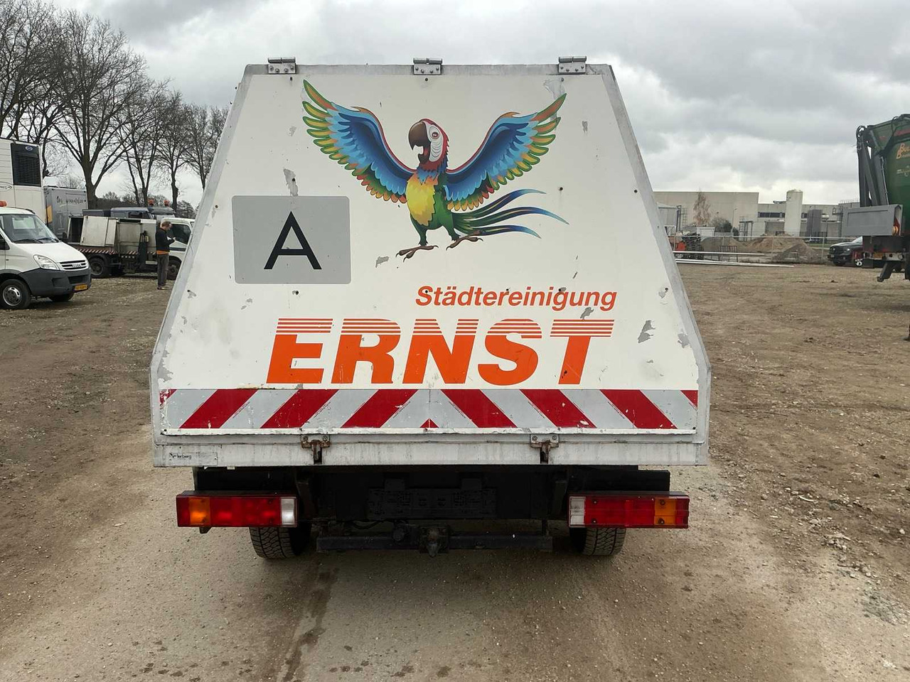 2004 MERCEDES-BENZ CDI GARBAGE TRUCK - Furgoneta: foto 5 2004 MERCEDES-BENZ CDI GARBAGE TRUCK - Furgoneta: foto 5