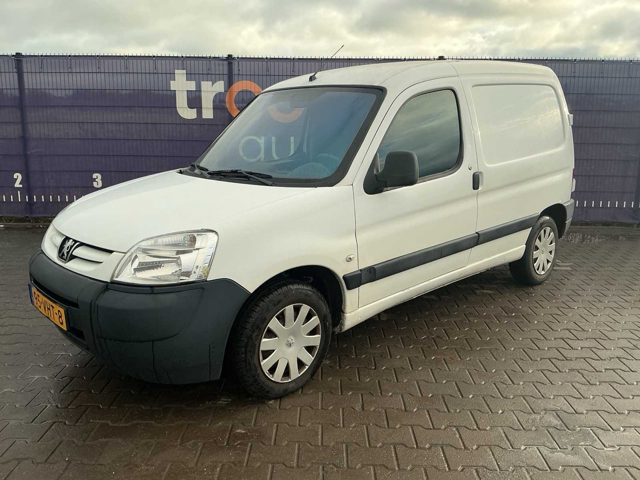 2007 - PEUGEOT - PARTNER - 170C 1.6 HDI - COMMERCIAL VEHICLE - Furgoneta: foto 1 2007 - PEUGEOT - PARTNER - 170C 1.6 HDI - COMMERCIAL VEHICLE - Furgoneta: foto 1