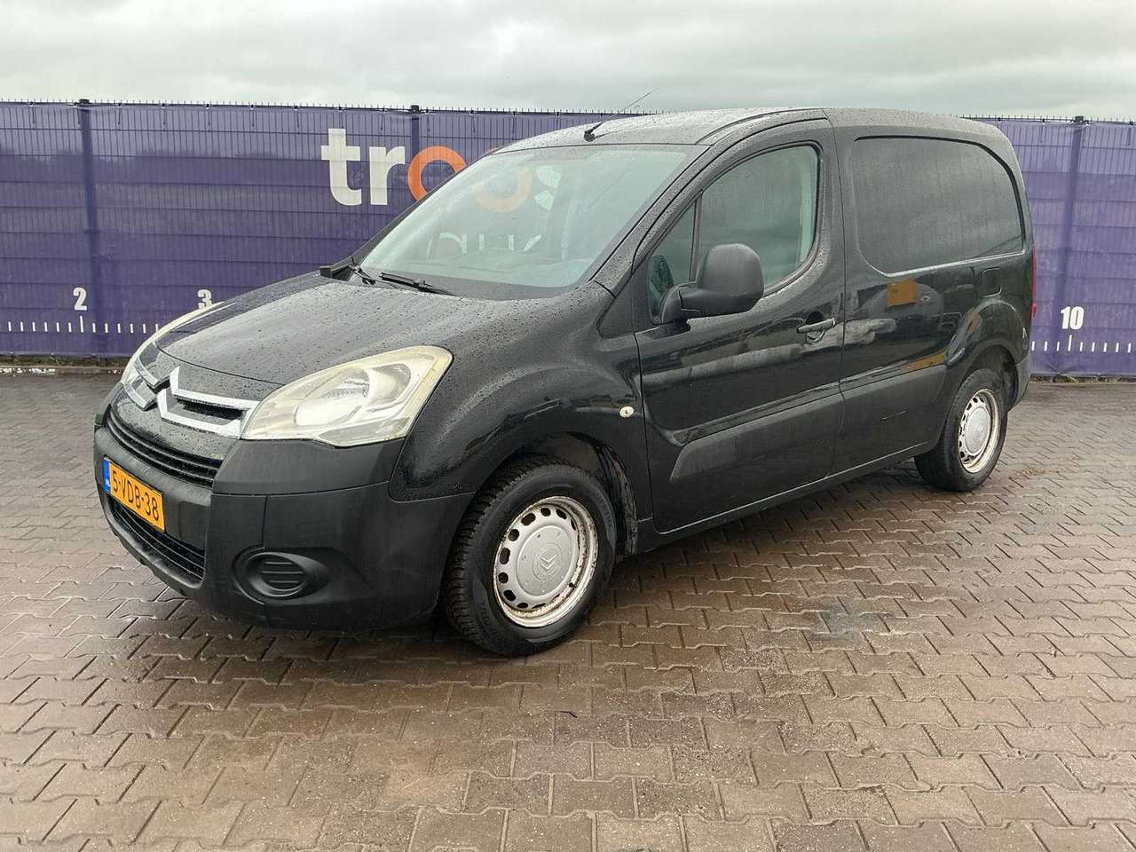2009 - CITROEN - BERLINGO - 1.6 HDI 500 COMFORT - COMMERCIAL VEHICLE - Furgoneta: foto 1 2009 - CITROEN - BERLINGO - 1.6 HDI 500 COMFORT - COMMERCIAL VEHICLE - Furgoneta: foto 1