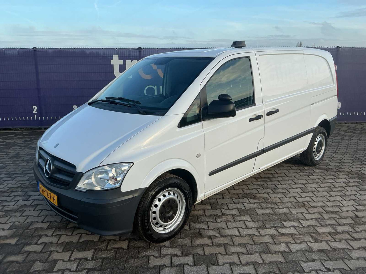 2014 - MERCEDES-BENZ - VITO - 110 CDI 320 LONG - COMMERCIAL VEHICLE - Furgoneta: foto 1 2014 - MERCEDES-BENZ - VITO - 110 CDI 320 LONG - COMMERCIAL VEHICLE - Furgoneta: foto 1