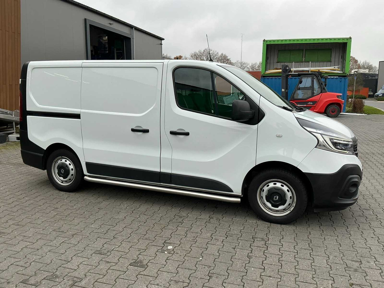 2020 RENAULT TRAFIC 1.6DCI 95 T95 L1H1 COMFORT COMMERCIAL VEHICLE - Furgoneta: foto 4 2020 RENAULT TRAFIC 1.6DCI 95 T95 L1H1 COMFORT COMMERCIAL VEHICLE - Furgoneta: foto 4