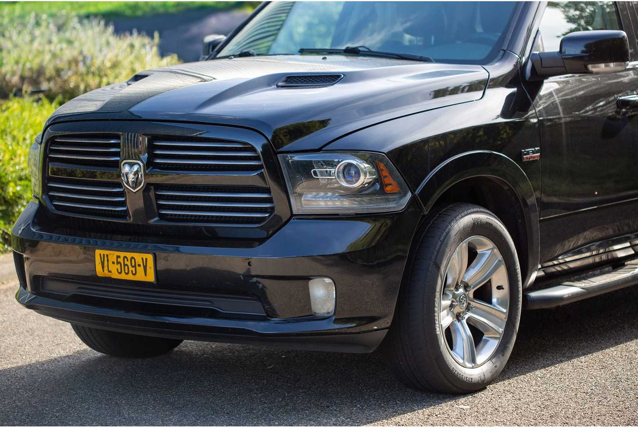 DODGE - RAM 1500 SPORT - 5.7 V8 QC 6'4 - COMMERCIAL VEHICLE - Furgoneta: foto 5 DODGE - RAM 1500 SPORT - 5.7 V8 QC 6'4 - COMMERCIAL VEHICLE - Furgoneta: foto 5