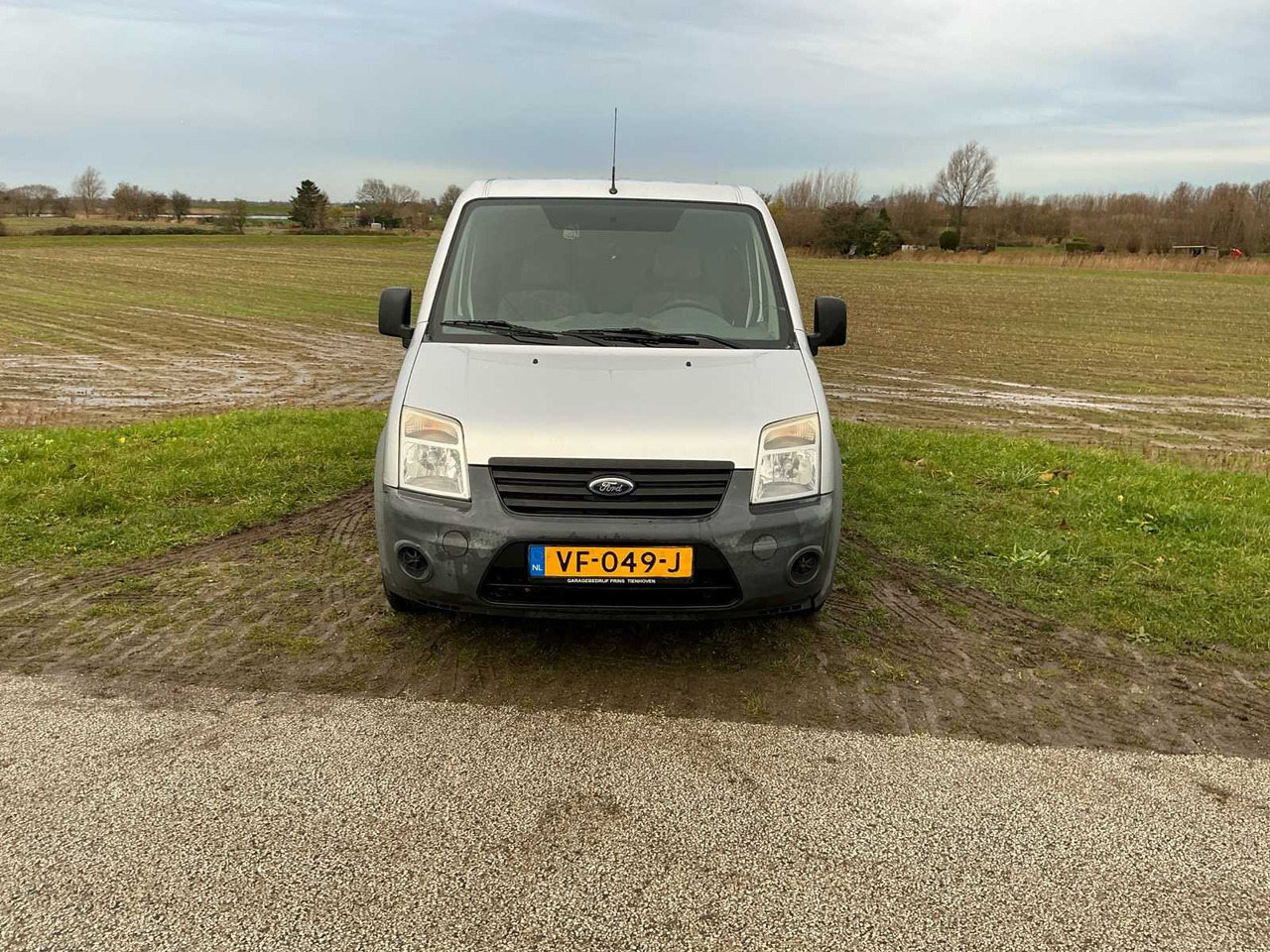 FORD TRANSIT CONNECT T200S 1.8 TDCI ECOED COMMERCIAL VEHICLE - Furgoneta: foto 2 FORD TRANSIT CONNECT T200S 1.8 TDCI ECOED COMMERCIAL VEHICLE - Furgoneta: foto 2