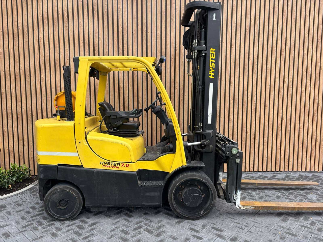 HYSTER - S7.0FT - FORKLIFT - Carretilla elevadora: foto 4 HYSTER - S7.0FT - FORKLIFT - Carretilla elevadora: foto 4