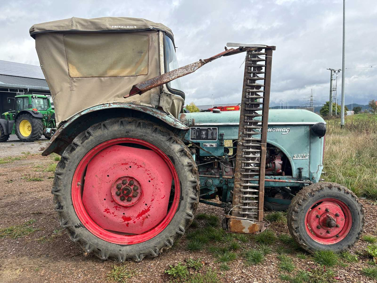 Hanomag R324S - Tractor: foto 5 Hanomag R324S - Tractor: foto 5