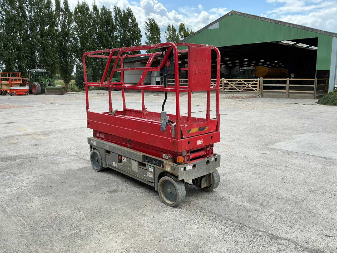 Haulotte Compact 8 - Plataforma elevadora: foto 3 Haulotte Compact 8 - Plataforma elevadora: foto 3