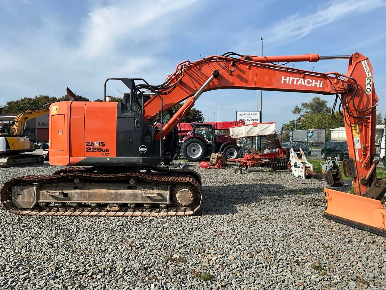 Hitachi Zaxis 225uslc - Excavadora de cadenas: foto 1 Hitachi Zaxis 225uslc - Excavadora de cadenas: foto 1