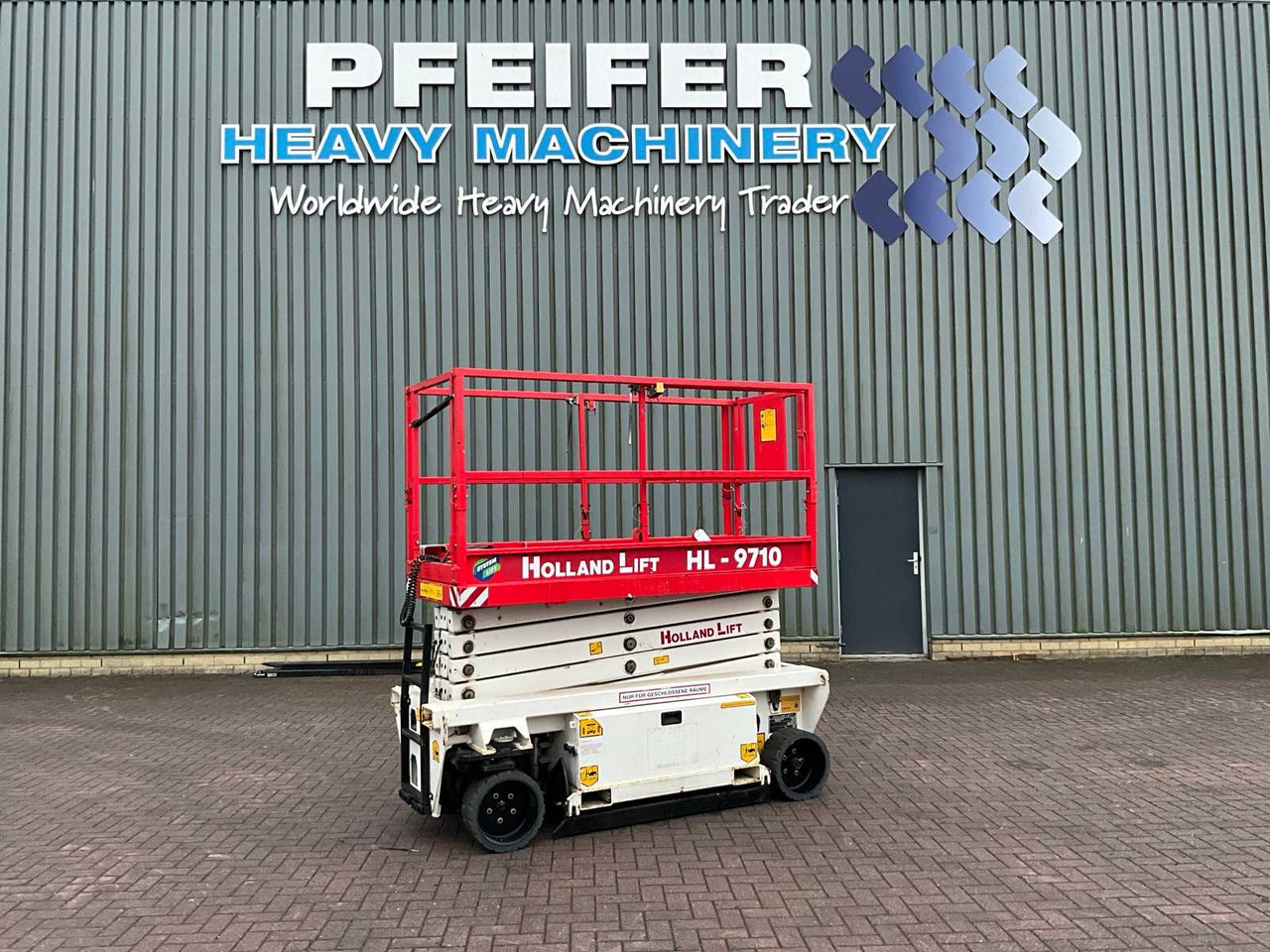 Holland-Lift Ecostar HL-9710 - Plataforma elevadora: foto 1 Holland-Lift Ecostar HL-9710 - Plataforma elevadora: foto 1