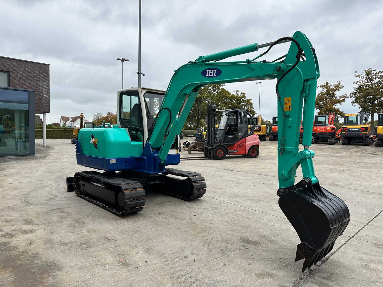 IHI IHI - 60NS - MIDI EXCAVATOR - Excavadora de cadenas: foto 3 IHI IHI - 60NS - MIDI EXCAVATOR - Excavadora de cadenas: foto 3