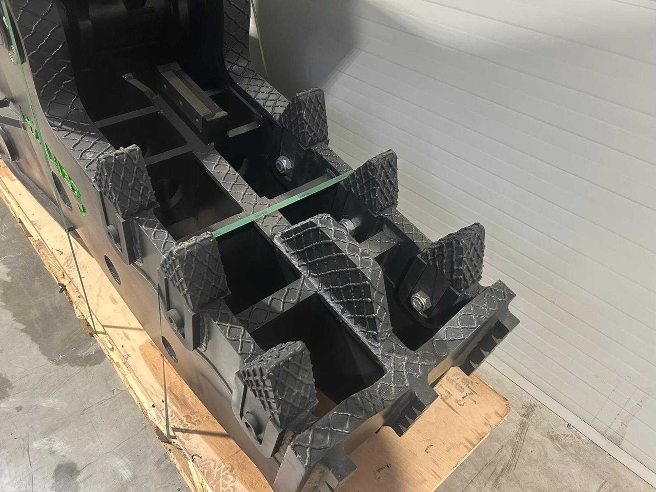 Häner HRP35.50 - Implemento para Maquinaria de construcción: foto 4 Häner HRP35.50 - Implemento para Maquinaria de construcción: foto 4