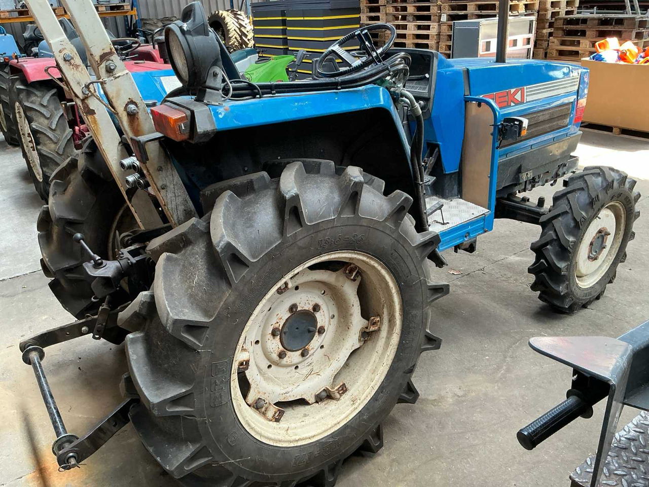 Iseki TA537F - Mini tractor: foto 2 Iseki TA537F - Mini tractor: foto 2