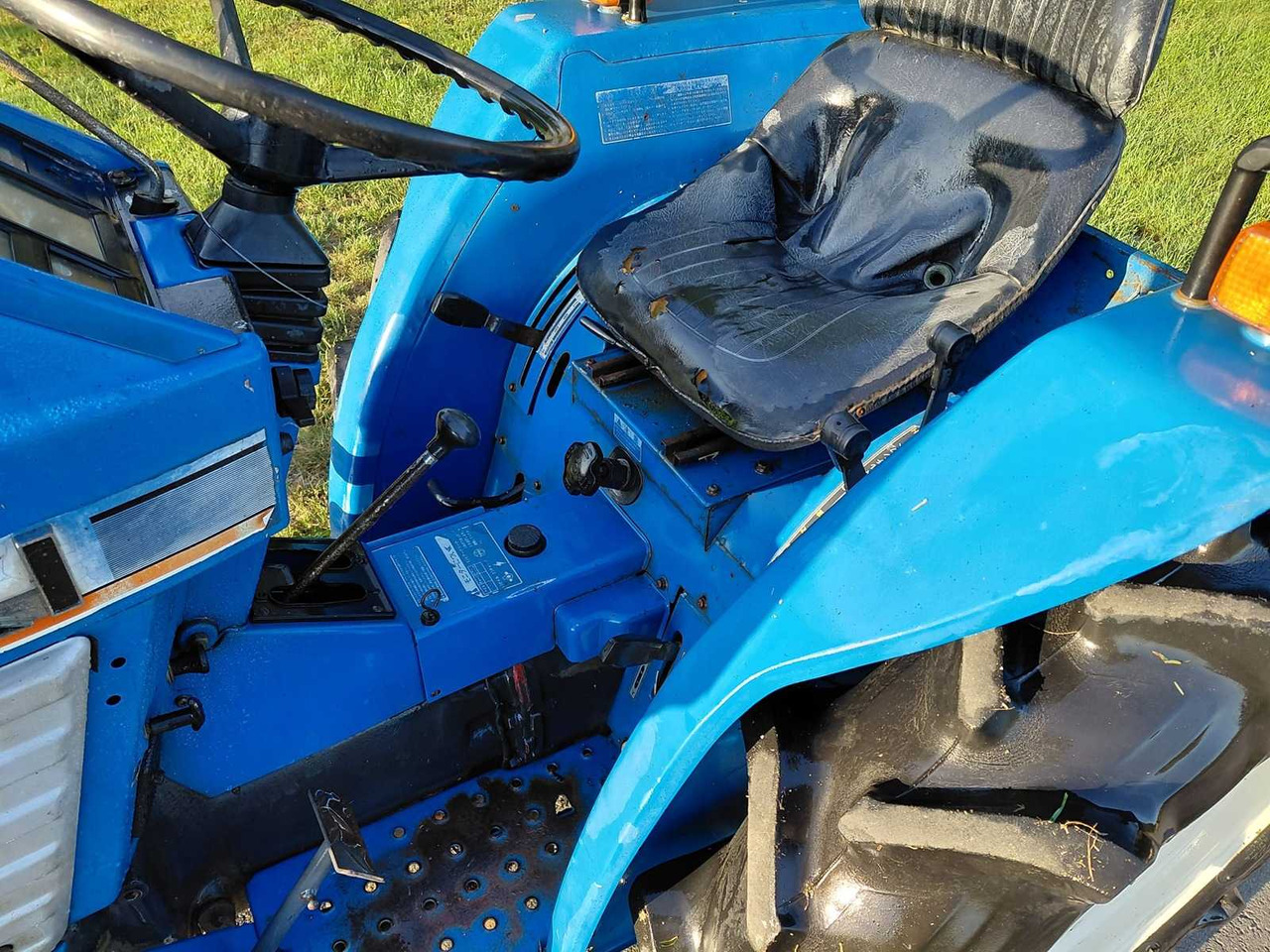 Iseki TL2100 - Mini tractor: foto 5 Iseki TL2100 - Mini tractor: foto 5
