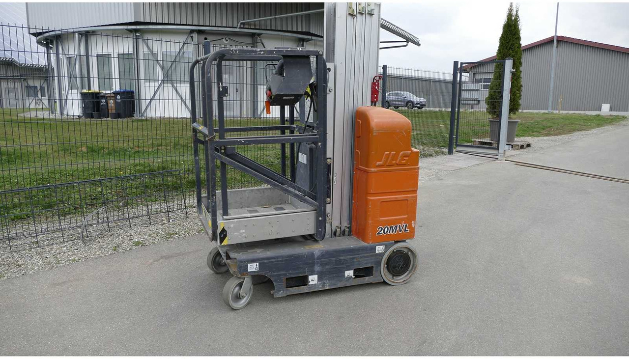 JLG - 22MVL - 2015 - AERIAL WORK PLATFORM - Plataforma elevadora: foto 1 JLG - 22MVL - 2015 - AERIAL WORK PLATFORM - Plataforma elevadora: foto 1