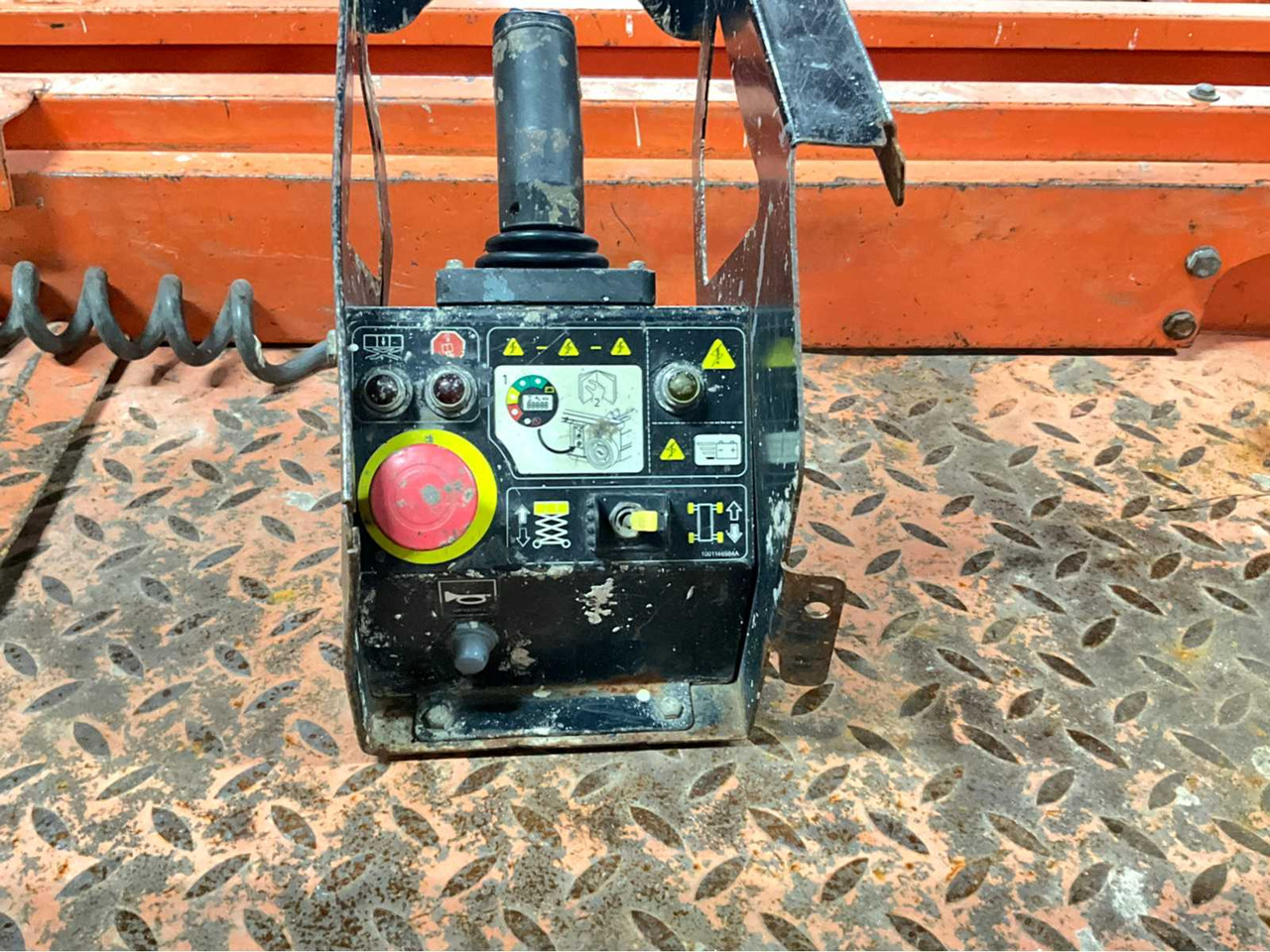 JLG -6RS - AERIAL PLATFORM, BJ. 2015 WORKING HEIGHT 7.8M, EXTENDABLE TO 2.55M - Plataforma elevadora: foto 5 JLG -6RS - AERIAL PLATFORM, BJ. 2015 WORKING HEIGHT 7.8M, EXTENDABLE TO 2.55M - Plataforma elevadora: foto 5