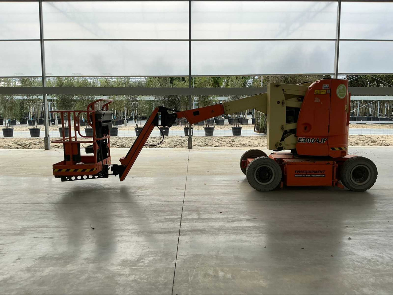 JLG E300AJP - Plataforma elevadora: foto 3 JLG E300AJP - Plataforma elevadora: foto 3