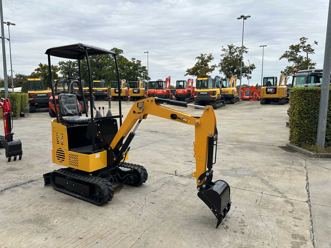 JPC KV12 - Miniexcavadora: foto 2 JPC KV12 - Miniexcavadora: foto 2