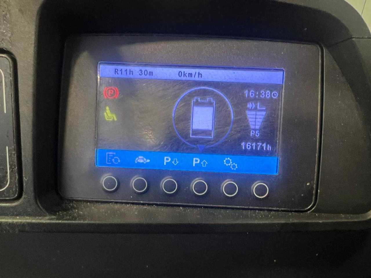 JUNGHEINRICH - EFG425K - FORKLIFT TRUCK - Carretilla elevadora: foto 5 JUNGHEINRICH - EFG425K - FORKLIFT TRUCK - Carretilla elevadora: foto 5