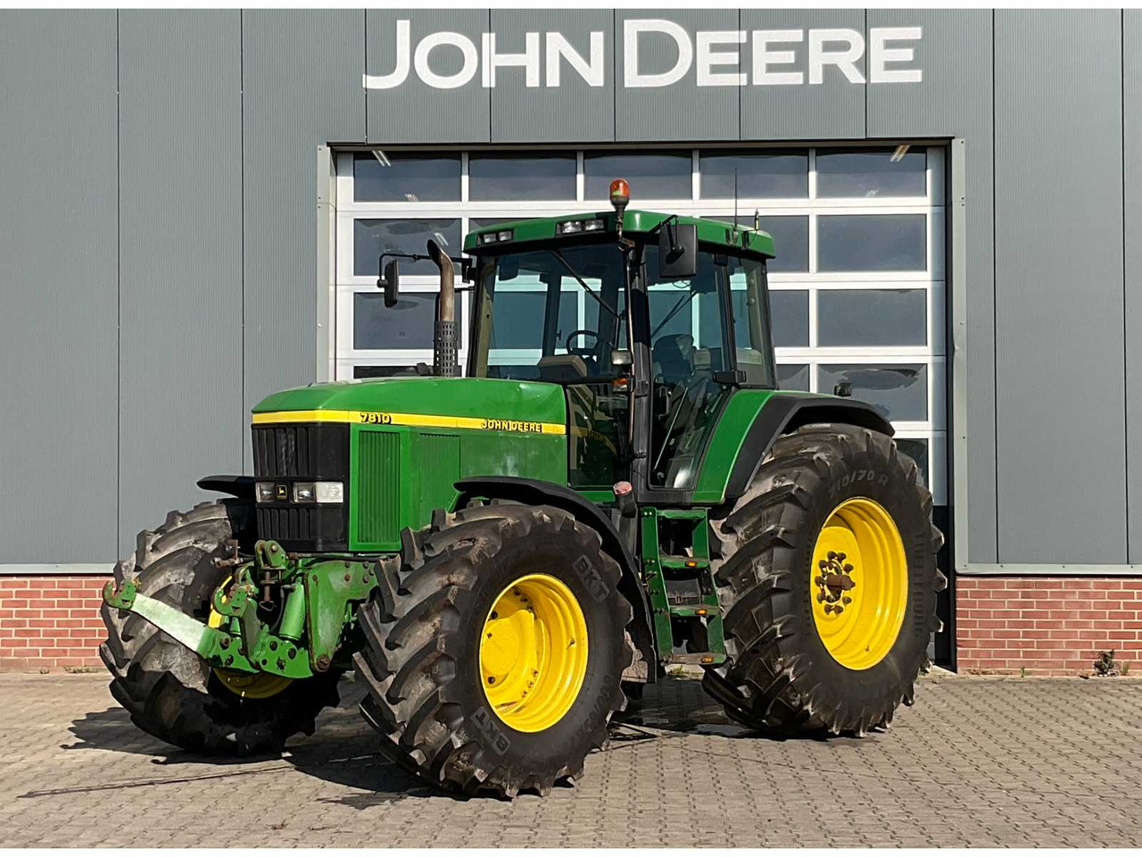 John Deere 7810 - Tractor: foto 1 John Deere 7810 - Tractor: foto 1