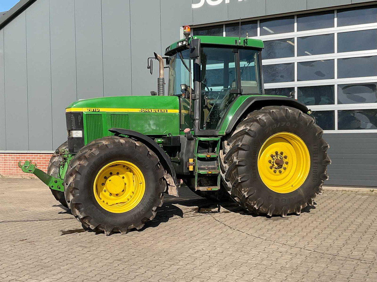 John Deere 7810 - Tractor: foto 3 John Deere 7810 - Tractor: foto 3