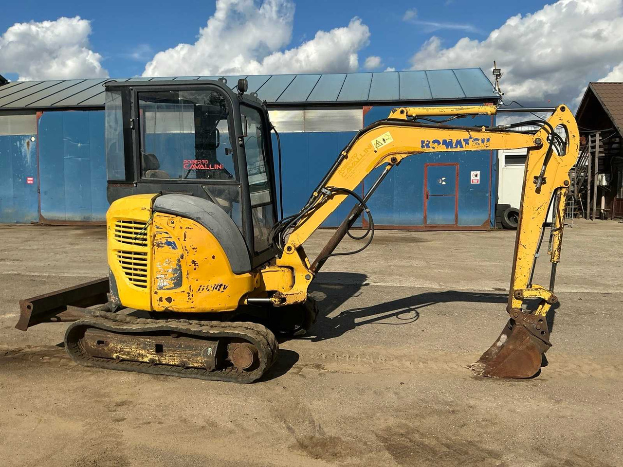 Komatsu PC 27 MR-2 - Miniexcavadora: foto 5 Komatsu PC 27 MR-2 - Miniexcavadora: foto 5