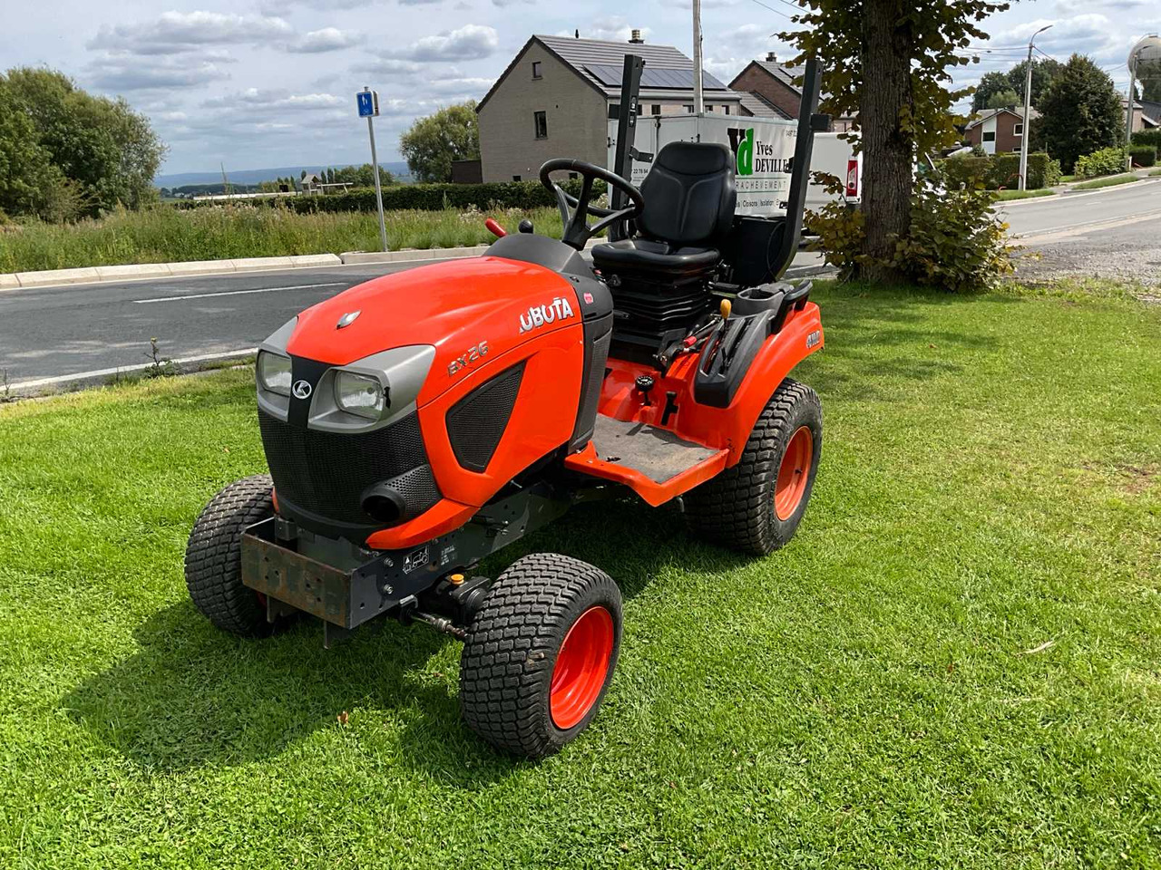 Kubota Bx261 - Tractor municipal: foto 1 Kubota Bx261 - Tractor municipal: foto 1