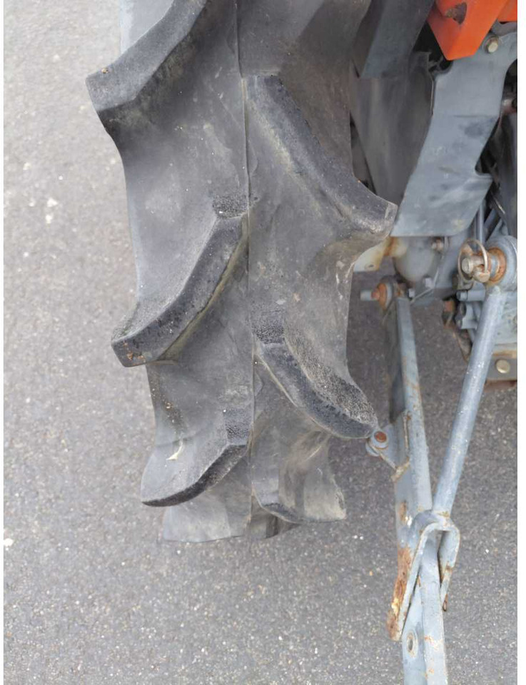 Mini tractor Kubota GT3: foto 11