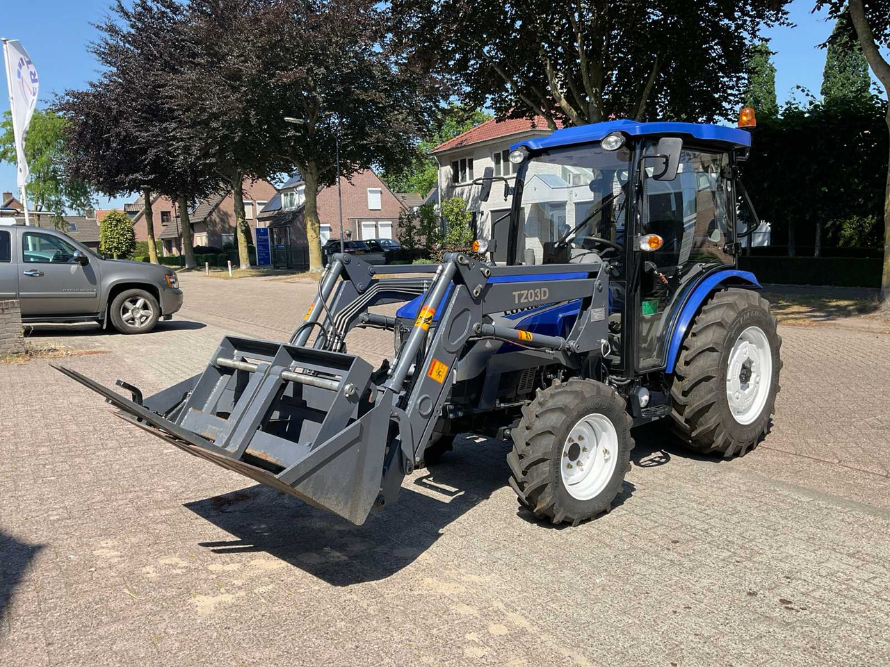 Lovol M404 - Mini tractor: foto 1 Lovol M404 - Mini tractor: foto 1
