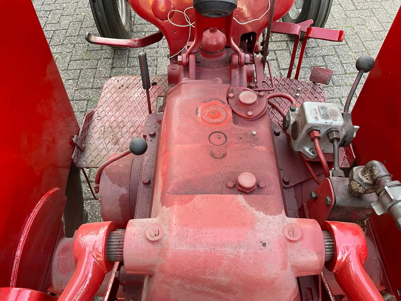 Tractor Mc Cormick International Farmall D-430: foto 25