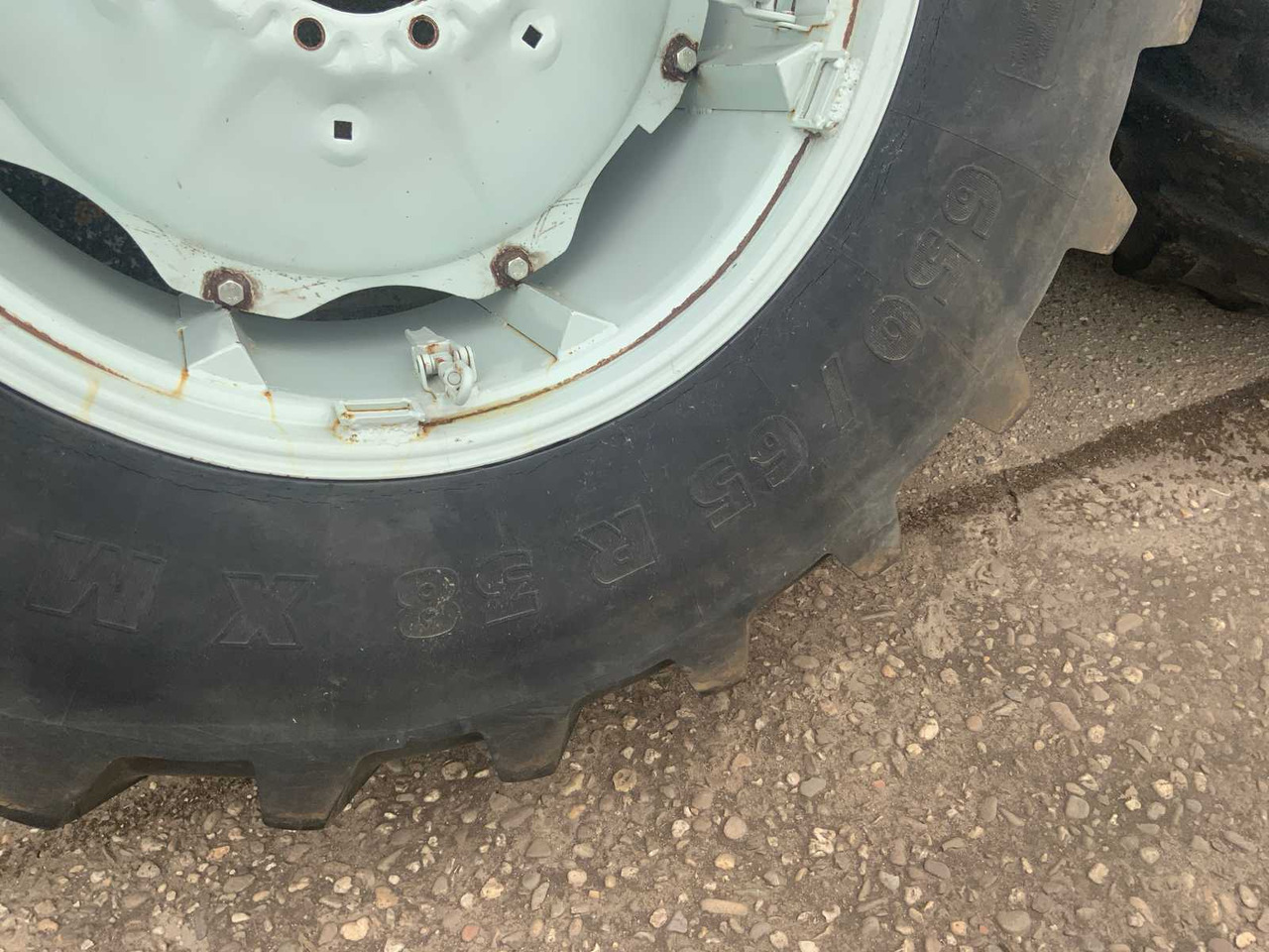 Neumáticos y llantas para Tractor Michelin XM108: foto 6