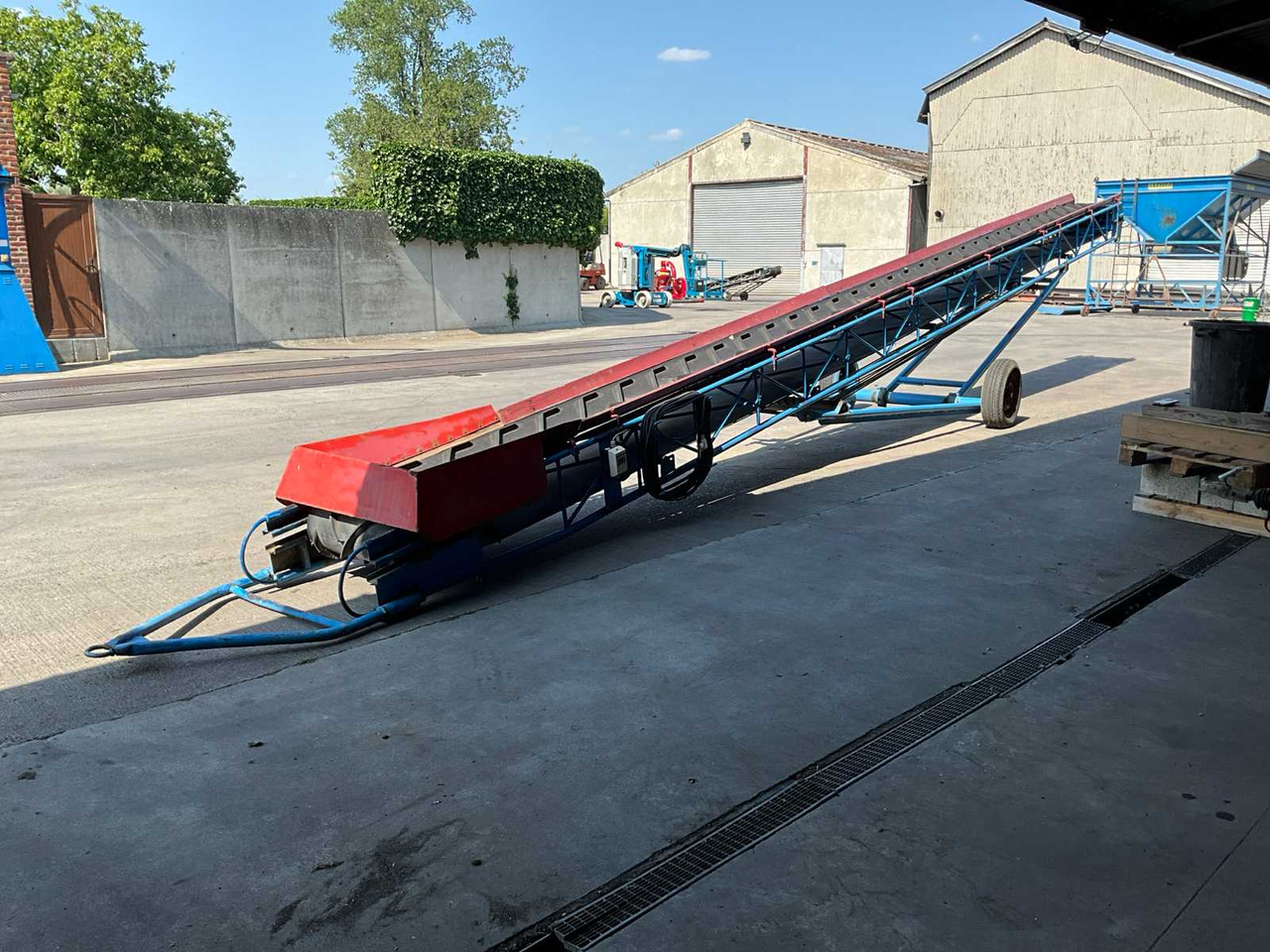 Mobile conveyor belt - toggle clamp - Banda transportadora: foto 2 Mobile conveyor belt - toggle clamp - Banda transportadora: foto 2