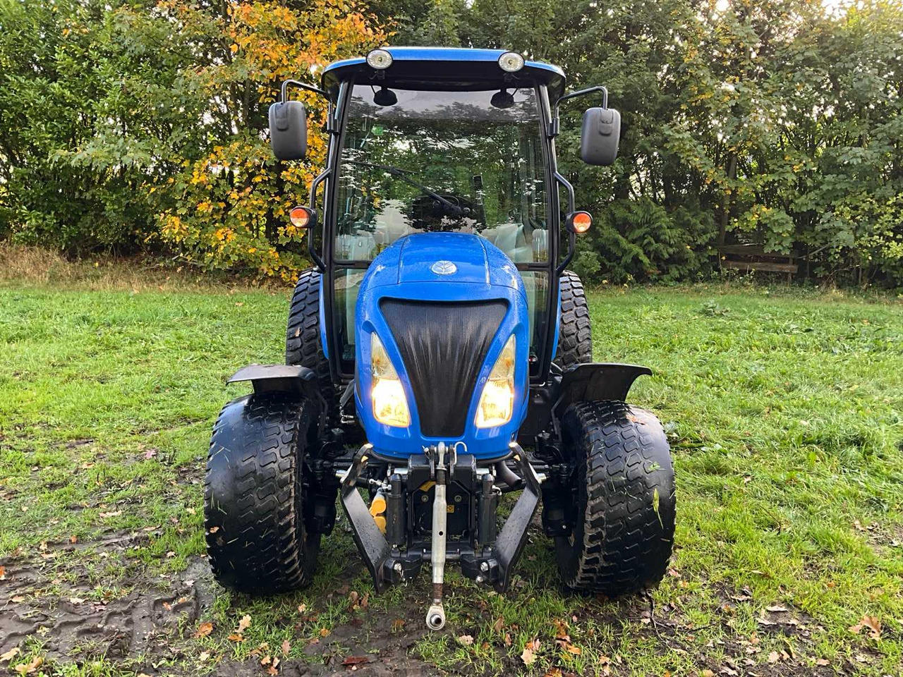 New Holland Boomer 50 - Tractor: foto 3 New Holland Boomer 50 - Tractor: foto 3
