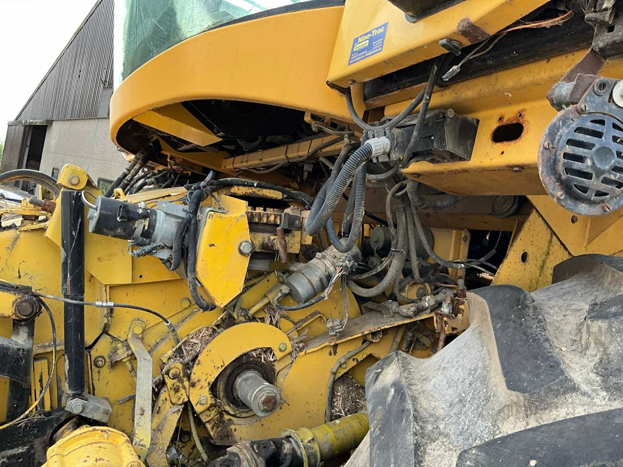 Tractor New Holland FX28: foto 37
