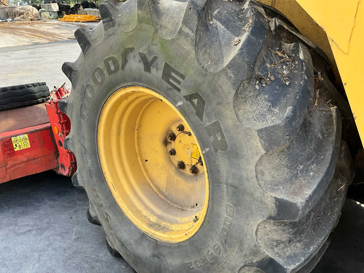 Tractor New Holland FX28: foto 32