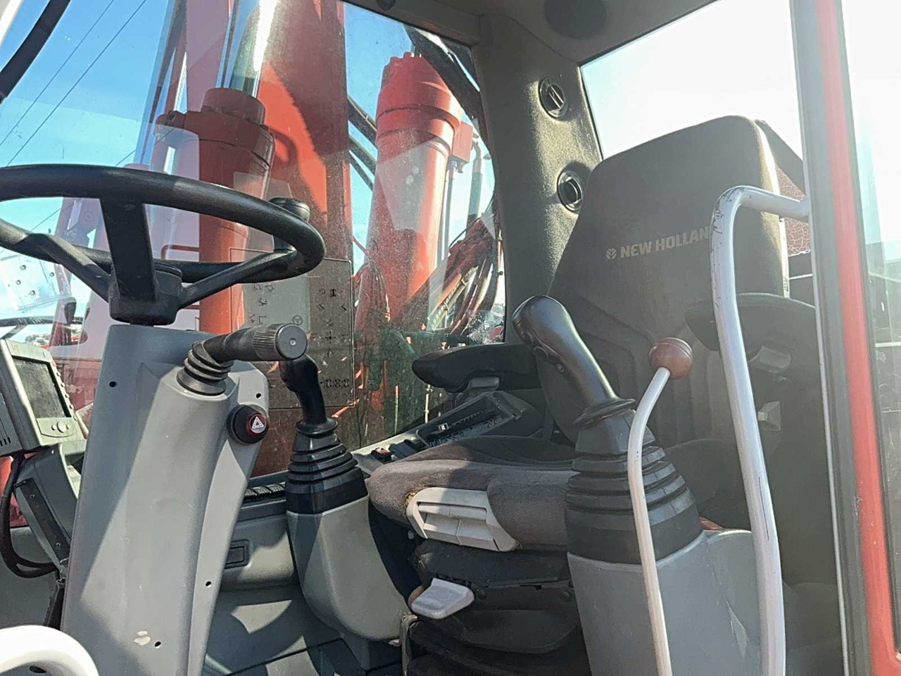 Excavadora de ruedas New holland MH 5.6: foto 35