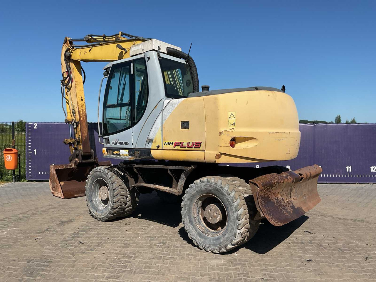 New holland MH plus - Excavadora de ruedas: foto 4 New holland MH plus - Excavadora de ruedas: foto 4