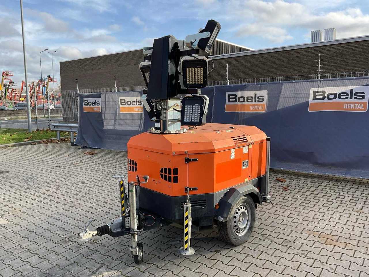 2016 TOWERLIGHT VB-9 LED LIGHT POLE GENERATOR TRAILER LED - Remolque: foto 2 2016 TOWERLIGHT VB-9 LED LIGHT POLE GENERATOR TRAILER LED - Remolque: foto 2