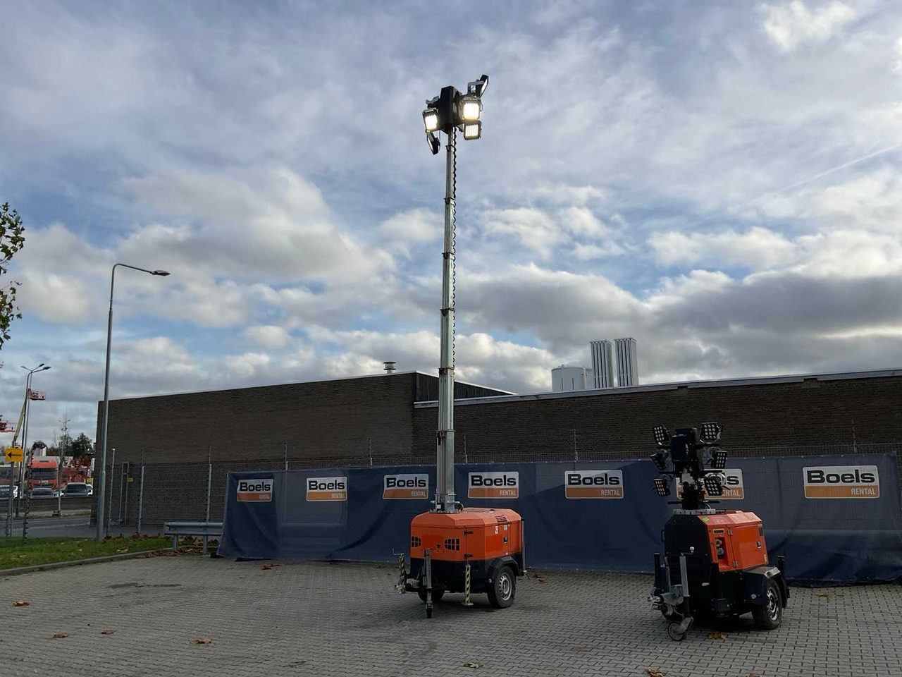 2016 TOWERLIGHT VB-9 LED LIGHT POLE GENERATOR TRAILER LED - Remolque: foto 1 2016 TOWERLIGHT VB-9 LED LIGHT POLE GENERATOR TRAILER LED - Remolque: foto 1