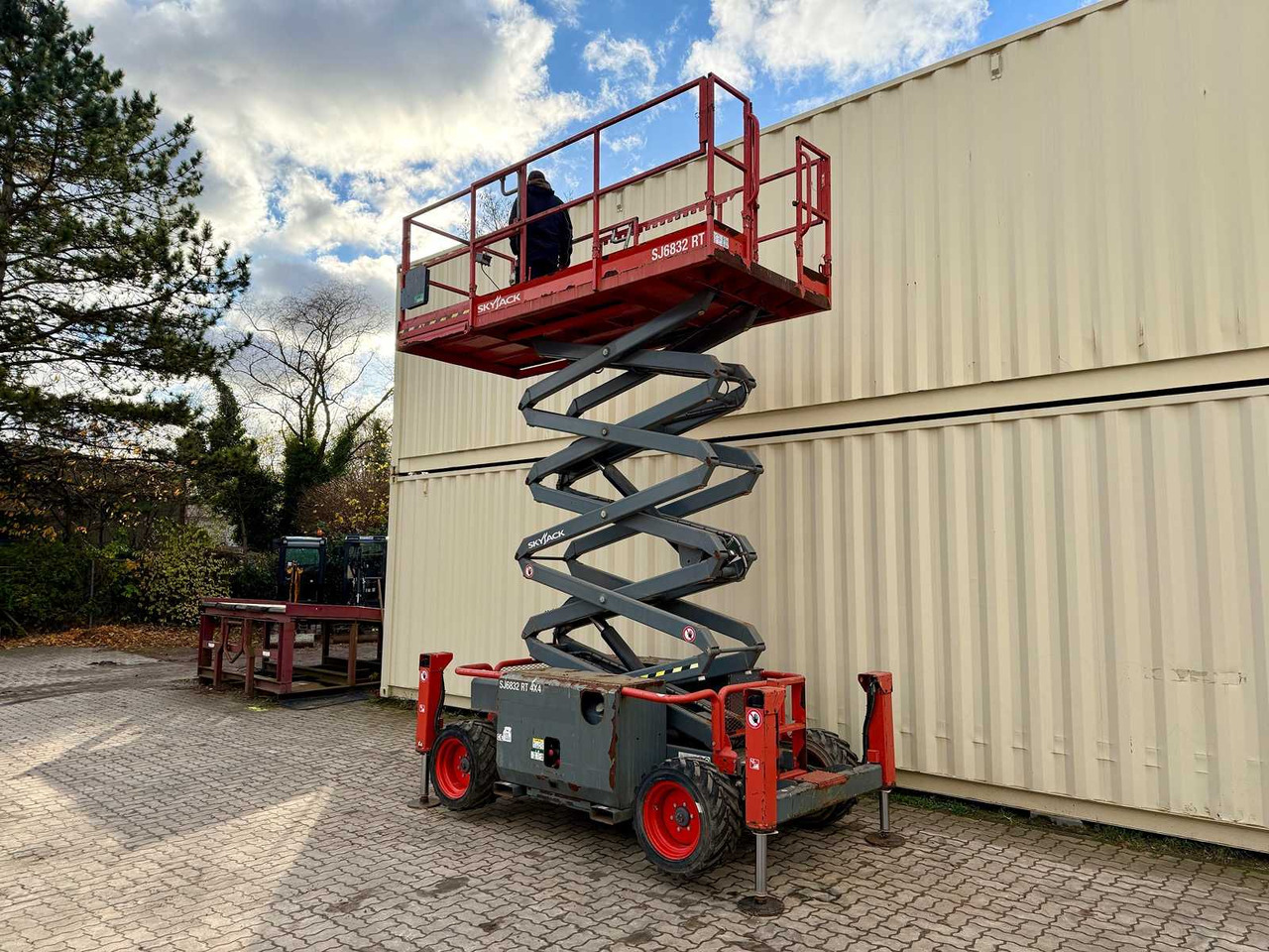 SKYJACK - SJ6832RT - 11.8 METERS - 2017 - AERIAL WORK PLATFORM - Plataforma elevadora: foto 4 SKYJACK - SJ6832RT - 11.8 METERS - 2017 - AERIAL WORK PLATFORM - Plataforma elevadora: foto 4