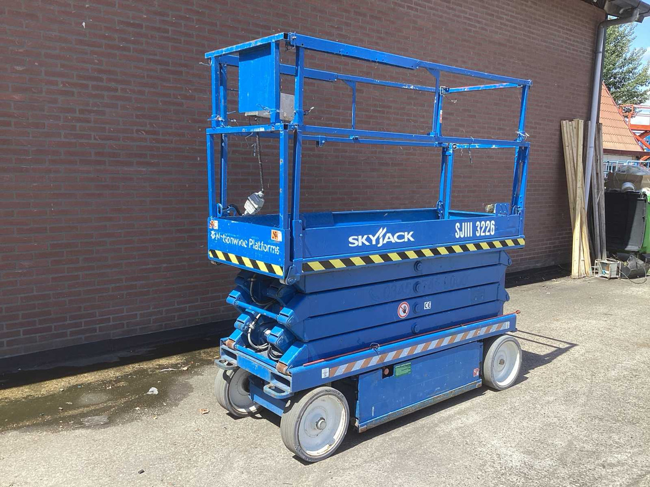 SKYJACK SJIII 3226 - Plataforma elevadora: foto 3 SKYJACK SJIII 3226 - Plataforma elevadora: foto 3